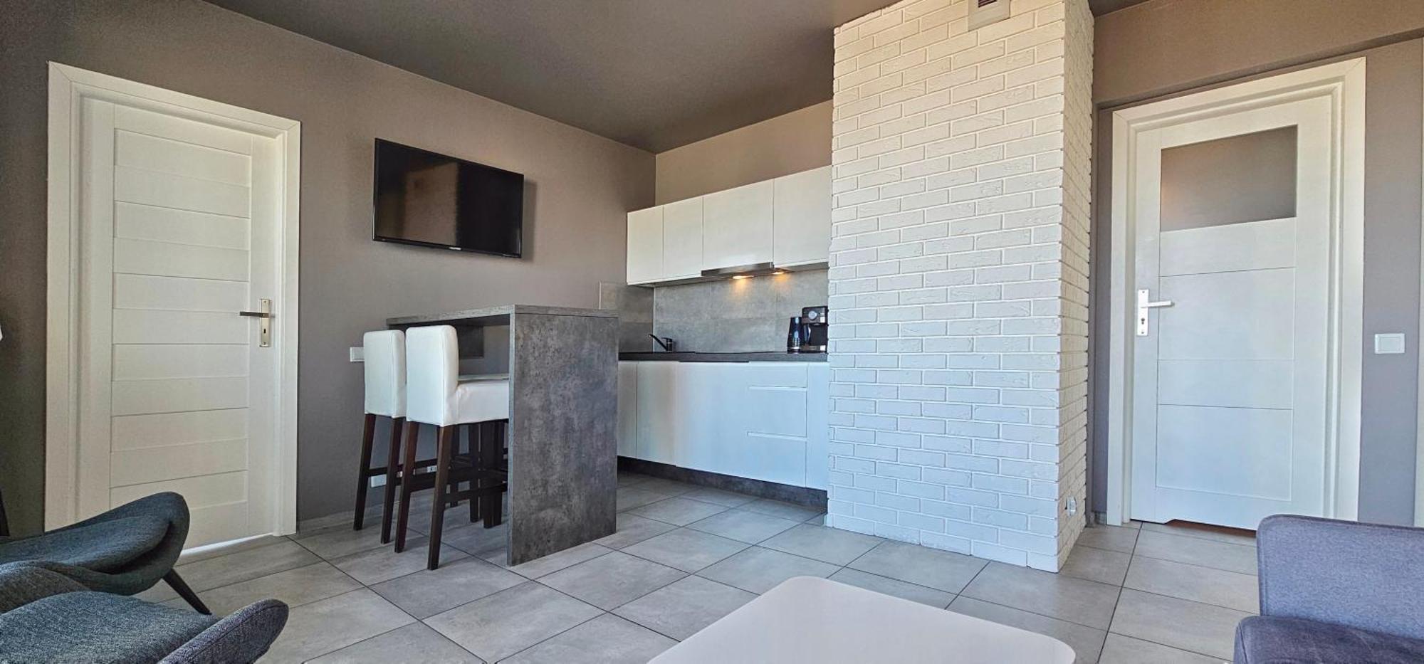 Apartament Wakacyjny Horyzont - Parking Gratis Miedzyzdroje Bagian luar foto
