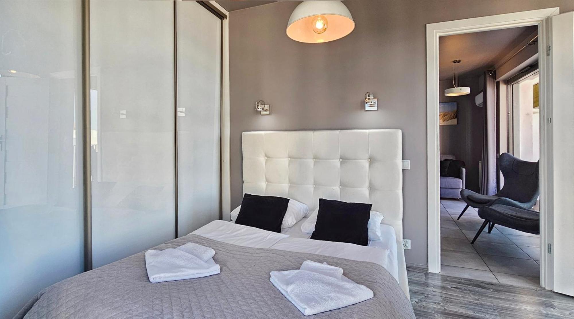 Apartament Wakacyjny Horyzont - Parking Gratis Miedzyzdroje Bagian luar foto